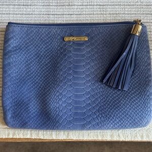 GiGi NY Chic Blue Textured Cosmetic Bag with Tassel-New.